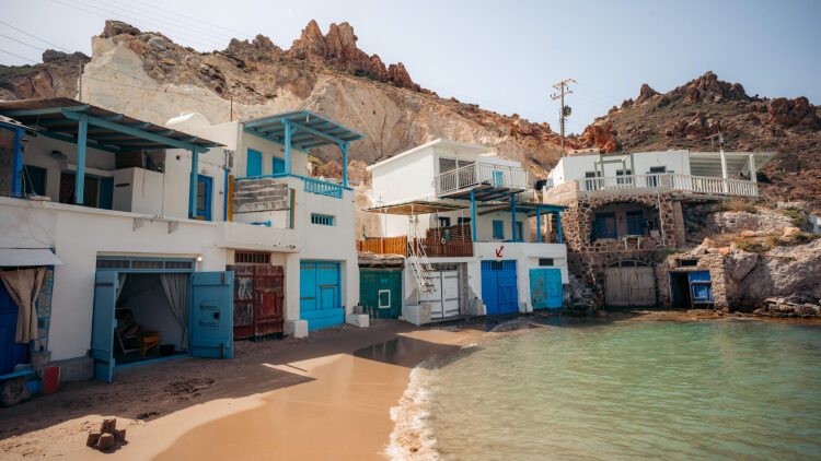 Οι οικισμοί της Μήλου: Μαγεύουν τους επισκέπτες από όλο τον κόσμο