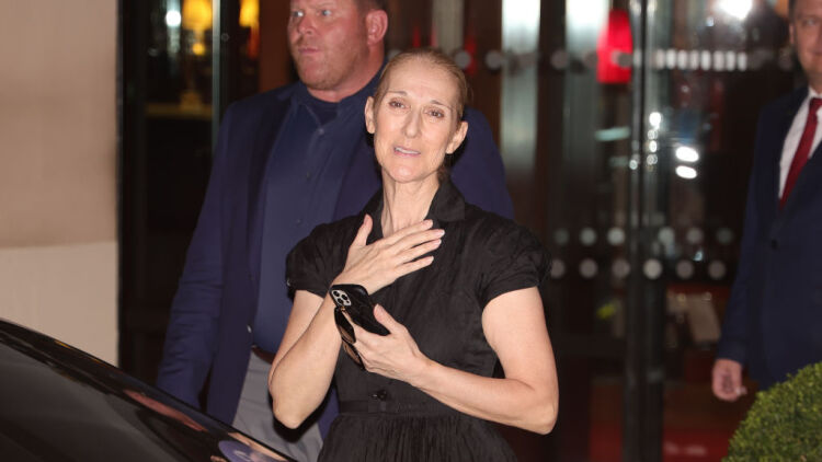 Σελίν Ντιόν: Κυκλοφόρησε νέο single, εν μέσω της μάχης της με το Σύνδρομο του Δύσκαμπτου Ανθρώπου
