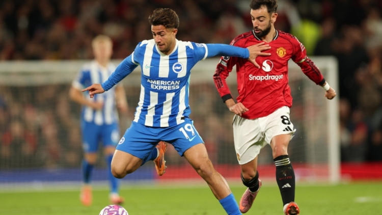 Ο προπονητής της Μπράιτον μίλησε με τα καλύτερα λόγια για τον Κωστούλα: Θα γίνει μεγάλος παίκτης