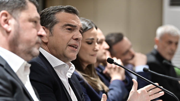 Δείτε βίντεο: Από Τσίπρα μέχρι Δούκα και από ναύαρχο Αποστολάκη μέχρι Δήμητρα Ματσούκα: Όσα έγιναν στην παρουσίαση βιβλίου για τον Μπουτάρη