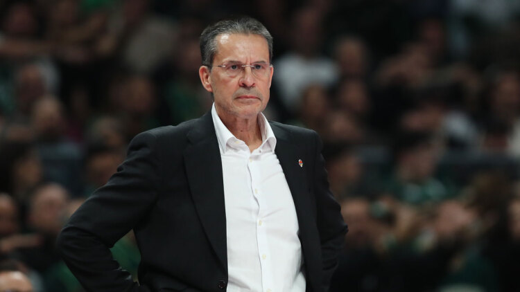 EuroLeague: Προπονητής της χρονιάς ο Πέδρο Μαρτίνεθ της Βαλένθια