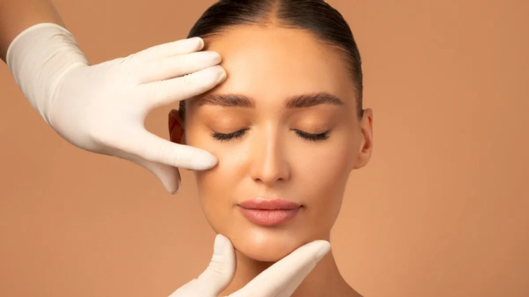 Αλλάζουν οι τάσεις στις αισθητικές επεμβάσεις: Ποιες έχουν τη μεγαλύτερη ζήτηση
