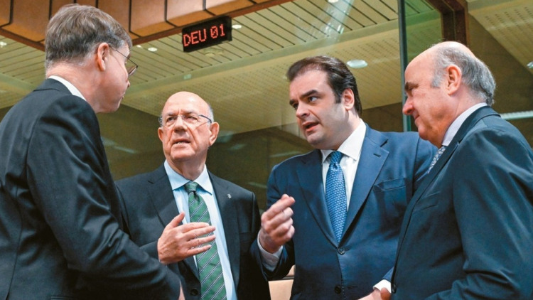 Πλεόνασμα υψηλότερο από το στόχο, ποια μέτρα στήριξης «κλειδώνουν»