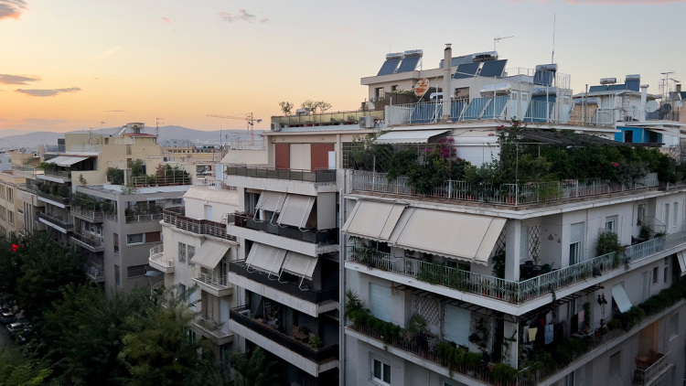 Στεγαστικό: Επιδότηση έως €36.000 από τον Μάιο για 30.000 ανακαινίσεις – 20 ακίνητα στην αγορά το 2026 για κοινωνική κατοικία