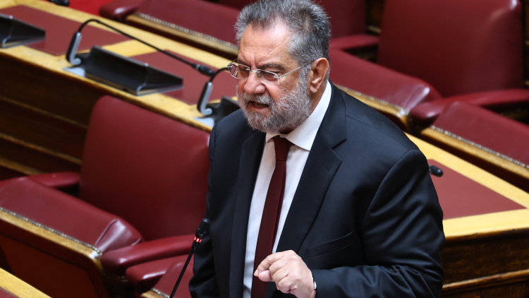 «Εγώ θα είμαι με τον Τσίπρα, είτε έτσι είτε αλλιώς» δηλώνει ο βουλευτής του ΣΥΡΙΖΑ Ανδρέας Παναγιωτόπουλος