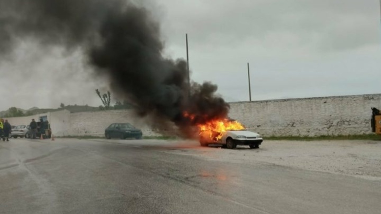 Άσκηση ετοιμότητας της Πυροσβεστικής στις Σέρρες μέσω προσομοίωσης τροχαίου με απεγκλωβισμό τραυματία