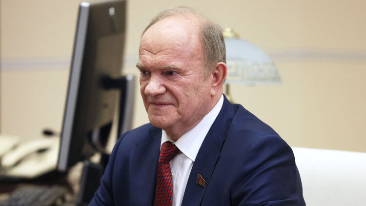 Για νέα Οκτωβριανή Επανάσταση προειδοποιεί ο ηγέτης του Κομμουνιστικού Κόμματος της Ρωσίας, αν δεν παρθούν οικονομικά μέτρα