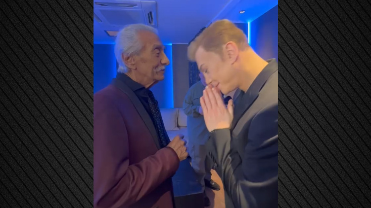 Κώστας Χατζής σε Τάκη Ζαχαράτο: «Είσαι μεγάλος καλλιτέχνης», ο διάλογός τους στο μαγαζί που εμφανίζεται ο ηθοποιός
