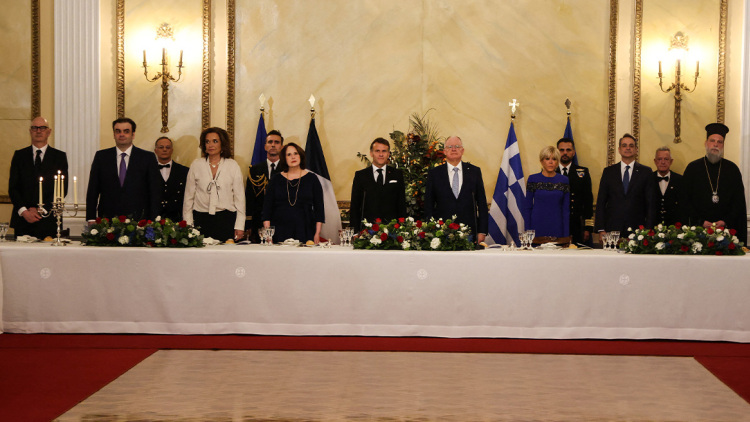 Δείτε live το δείπνο στο Προεδρικό Μέγαρο: Το «Ελλάς-Γαλλία-Συμμαχία» είναι σήμερα πιο επίκαιρο από ποτέ, είπε ο Μακρόν στα ελληνικά