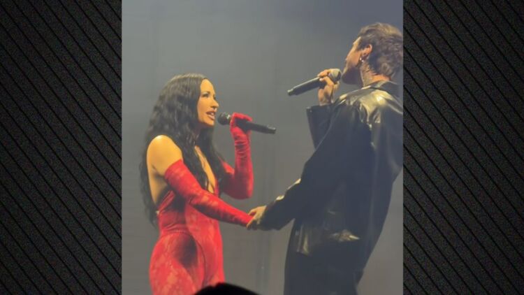 Η Ντέμι Λοβάτο και ο σύζυγός της ερμήνευσαν μαζί το τραγούδι του γάμου τους σε συναυλία στη Νέα Υόρκη, δείτε βίντεο