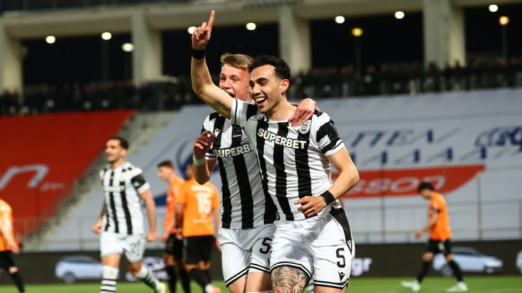  ΠΑΟΚ - ΟΦΗ 1-0 (Α' ημίχρονο): Προβάδισμα κούπας από νωρίς για τον Δικέφαλο, Live ο τελικός Κυπέλλου στο Πανθεσσαλικό 