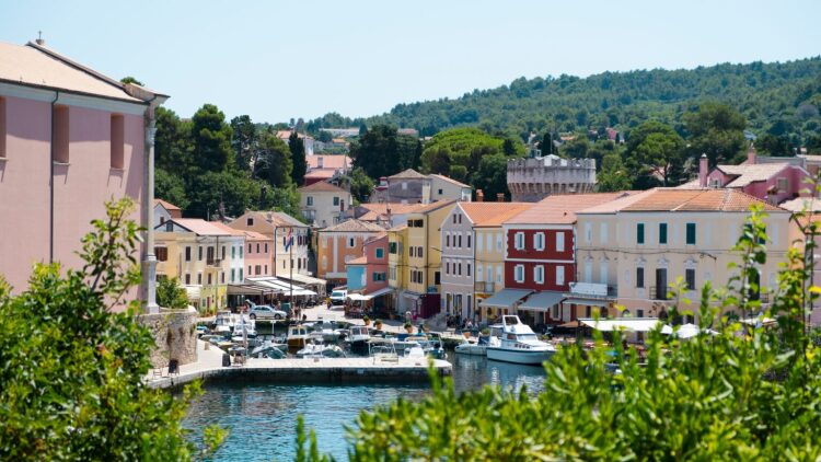 6 under the radar νησιά μεσογειακών χωρών για διακοπές
