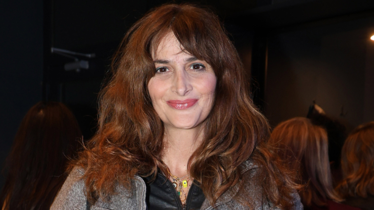 Μαρία Κωνσταντάκη: Έκανα πρωινό ραδιόφωνο, ήμουν με την τσίμπλα στο μάτι και έπρεπε να το παίξουμε ότι ήμασταν παρέα
