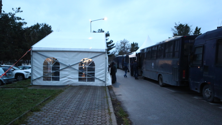 Στη Λάρισα συνεχίζεται η δίκη για τα Τέμπη, δήλωση προς υποστήριξη της κατηγορίας υποβάλλει το Ελληνικό Δημόσιο
