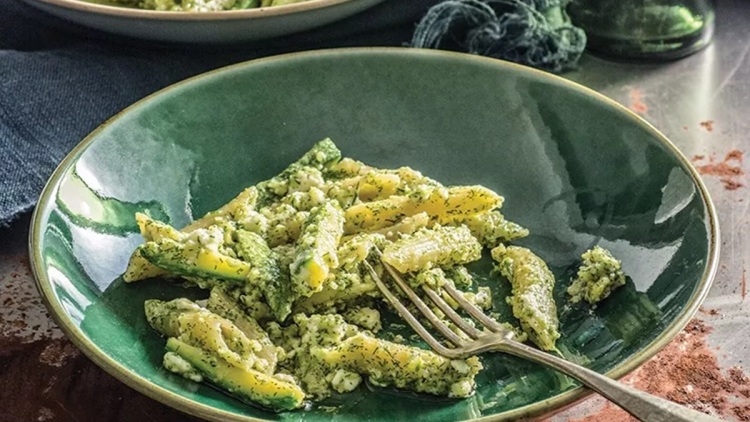 Τι να μαγειρέψουμε σήμερα; 12 ελαφριές ανοιξιάτικες συνταγές με υλικά εποχής