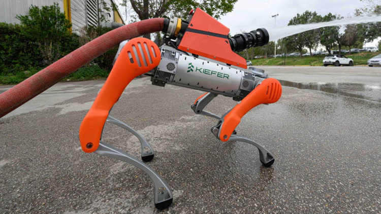 Η KIEFER στην InterAigis 2026: Παρουσιάστηκε το πρώτο τετράποδο πυροσβεστικό ρομπότ στην Ελλάδα

