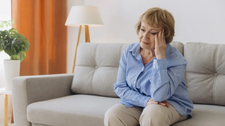 Η αναιμία στους άνω των 60 ετών εκτοξεύει τον κίνδυνο άνοιας – Οι ειδικοί εξηγούν
