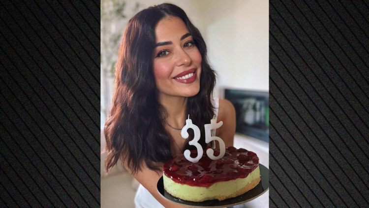Αφροδίτη Λατινοπούλου: Η ανάρτηση με την τούρτα για τα 35α γενέθλιά της