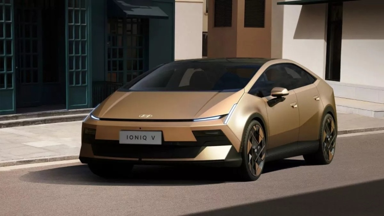 Η Hyundai παρουσίασε το Ioniq V για την Κίνα