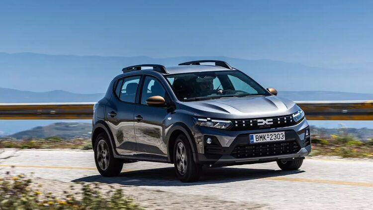 Δοκιμάζουμε το νέο Dacia Sandero Stepway με το υγραέριο - Πόσο προσιτό είναι στην Ελλάδα;