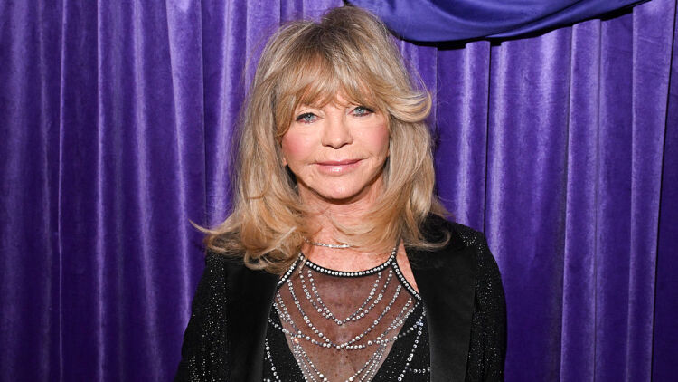 Γκόλντι Χον: Τι θα την έκανε να επιστρέψει στην κινηματογραφική βιομηχανία (βίντεο)