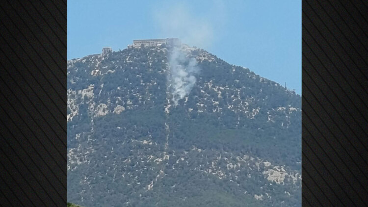 Φωτιά τώρα στην Πάρνηθα: Επιχειρούν ισχυρές δυνάμεις της πυροσβεστικής και 4 αεροσκάφη, δείτε βίντεο
