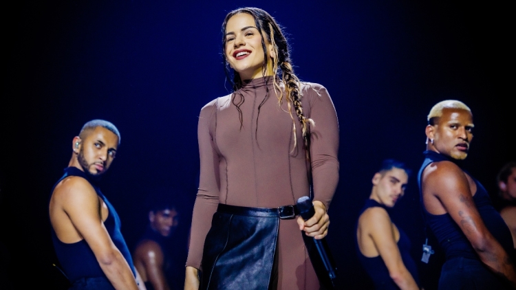 Η Ροσαλία θα ανακηρυχθεί Διεθνής Τραγουδοποιός της Χρονιάς στη φετινή τελετή των βραβείων Άιβορ Νοβέλο