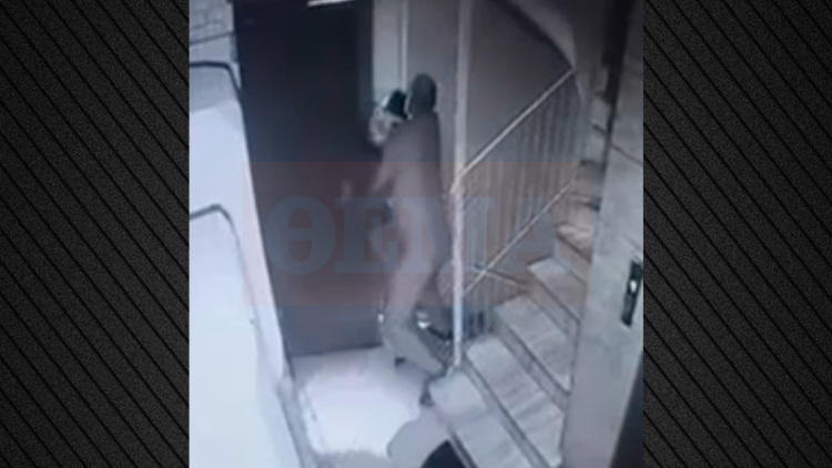 Αστυνομικός εκτός υπηρεσίας συνέλαβε 34χρονο διαρρήκτη στον Κολωνό, ο δράστης του επιτέθηκε με κατσαβίδι, δείτε βίντεο 
