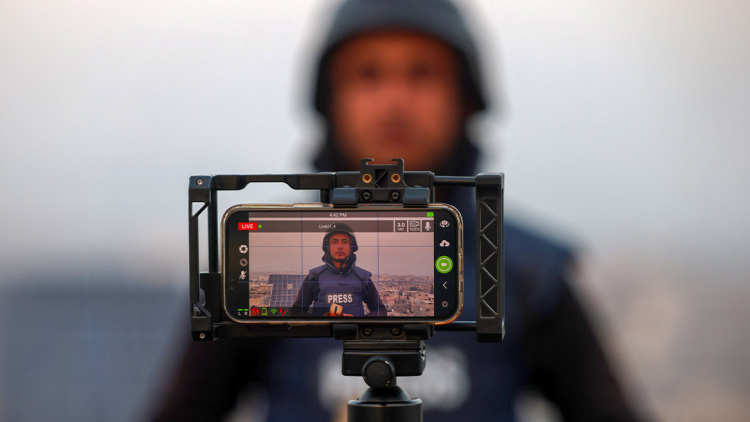 Δεκάδες δεθνή ΜΜΕ ζητούν από το Ισραήλ πρόσβαση στη Γάζα 
