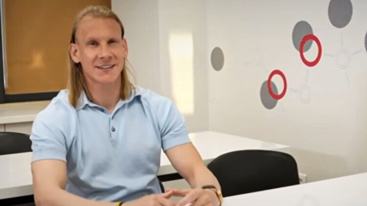 Μελέτης Ηλίας και Βίντα «διδάσκουν» την ιστορία της ΑΕΚ στο ευφάνταστο βίντεο για την ανανέωση του Κροάτη


