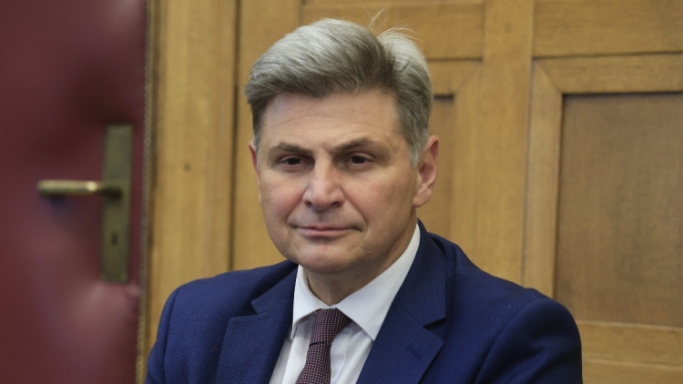 Φαραντούρης: Διεγράφην από τον ΣΥΡΙΖΑ γιατί δεν με ήθελαν, η υποδοχή μου στο συνέδριο του ΠΑΣΟΚ ήταν συγκινητική