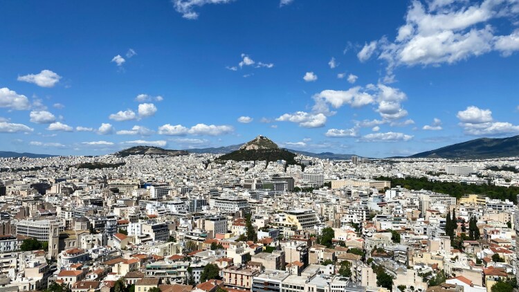 2 διαμερίσματα προς πώληση σε Ταύρο και Άγιο Ιωάννη Ρέντη