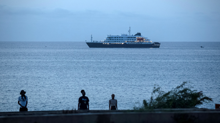 Στέλεχος που μεταδίδεται από άνθρωπο σε άνθρωπο βρέθηκε σε δύο από τα κρούσματα χανταϊού στο MV Hondius