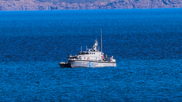 Βυθίστηκε φορτηγό πλοίο με 8.000 τόνους σόδας βόρεια της Άνδρου,  σώθηκαν και οι 9 ναυτικοί
