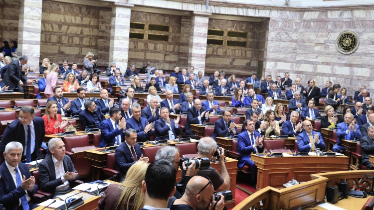 Οι τοποθετήσεις των βουλευτών στην ΚΟ της ΝΔ: Ακτιβίστρια δικαστικός η Κοβέσι, είπε ο Βορίδης - Καρφιά Καιρίδη στους διαφωνούντες χωρίς προτάσεις