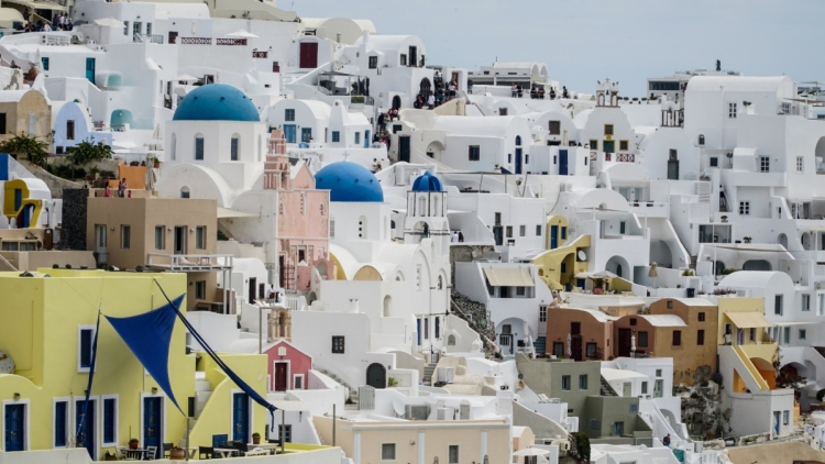 14 ερωταπαντήσεις για το νέο χωροταξικό για τον τουρισμό: Τι αλλάζει στις κορεσμένες περιοχές σε νησιά και ηπειρωτική χώρα