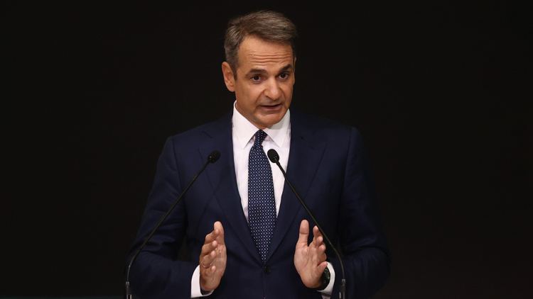 Ο Μητσοτάκης με Μερτς και Λαγκάρντ στο Αάχεν για τη βράβευση Ντράγκι: Τόνωση διεθνούς προφίλ πριν το συνέδριο της ΝΔ