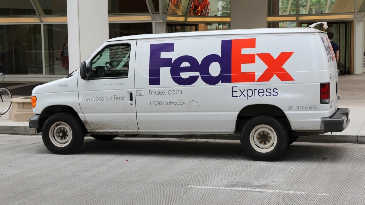 Κανονικά οι υπηρεσίες της FedEx στη Θεσσαλονίκη, μεταφέρεται μόνο ο εκτελωνισμός
