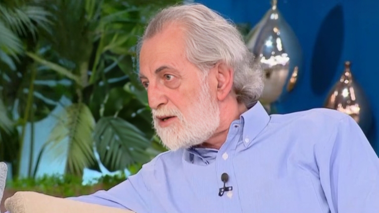 Μιχάλης Αεράκης: Σε δυσκολίες θα κοιτάξω ψηλά και ο Θεός θα μου κλείσει το μάτι και θα μου πει «άντε προχώρα, εδώ είμαι εγώ»