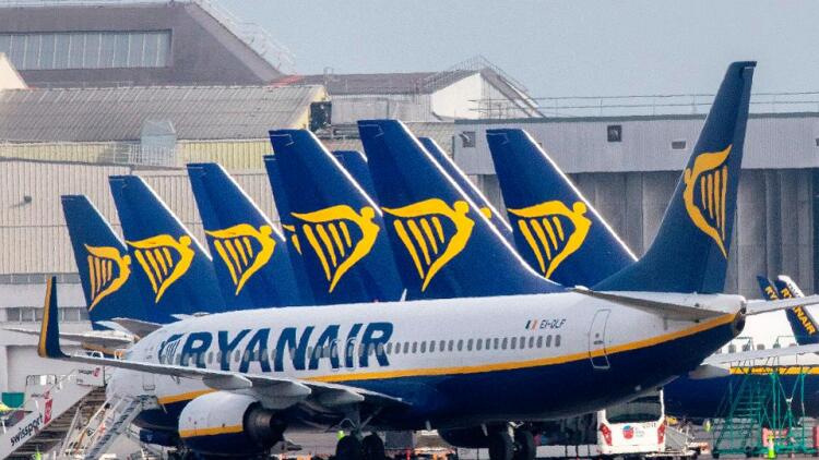 Ryanair: Προειδοποιεί για άνοδο κόστους λόγω καυσίμων και αυξήσεων στους μισθούς