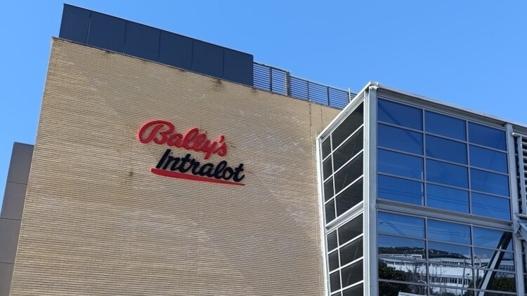 Bally’s Intralot: Iσχυρή ανάπτυξη σε έσοδα, EBITDA και online δραστηριότητες – Pro forma έσοδα άνω του €1 δισ.