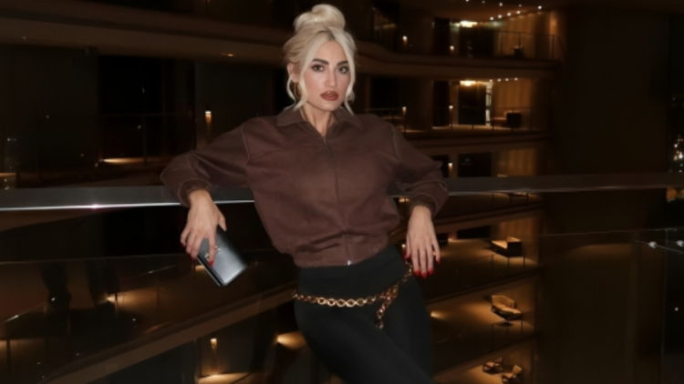 Ιωάννα Τούνη: Φάγαμε πόρτα στη Μαδρίτη, αλλά ένας φίλος είπε ότι είμαι διάσημο μοντέλο και μας άφησαν να μπούμε στο μαγαζί