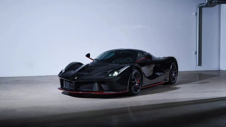 Δημοπρατείται η LaFerrari του Μάσα