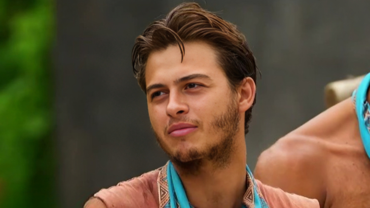 Σταύρος Φλώρος: Όταν έμαθε ότι κέρδισε το Survivor είπε «μάνα θα φέρω την κούπα», δεν ενδιαφέρθηκε για τα χρήματα, λέει η μητέρα του