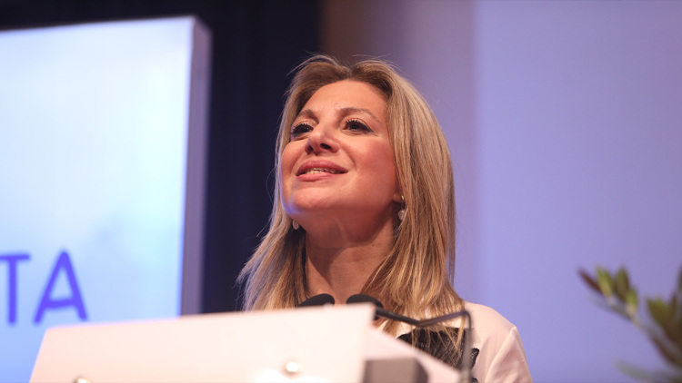 Καρυστιανού: «Στελέχη του κόμματός μας είναι μόνο τα πρόσωπα που θα δημοσιευθούν στην ιστοσελίδα μας»