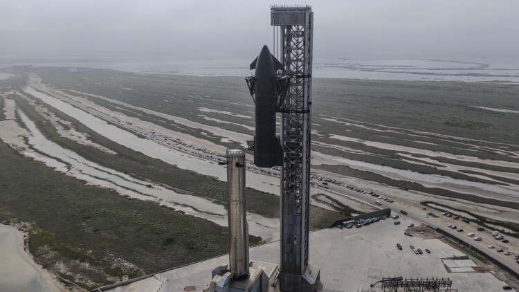 Η SpaceX εκτοξεύει πάλι το Starship: Γιατί αυτή η δοκιμή είναι κρίσιμη για τα σεληνιακά σχέδια της NASA και την εταιρεία του Έλον Μασκ