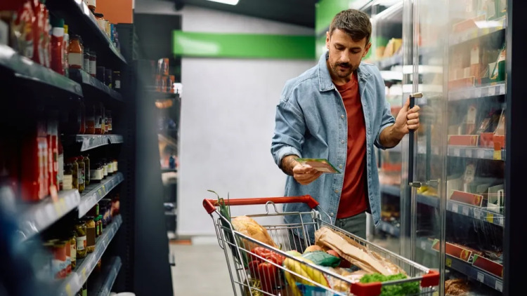 Πρόσθετα και συντηρητικά αυξάνουν τον κίνδυνο υπέρτασης και καρδιακών νόσων

