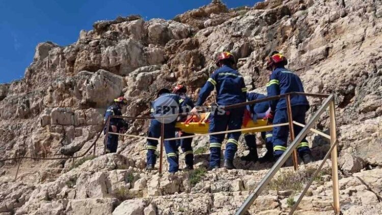 Επιχείρηση διάσωσης 46χρονης τουρίστριας που τραυματίστηκε στο Κορακονήσι Ζακύνθου