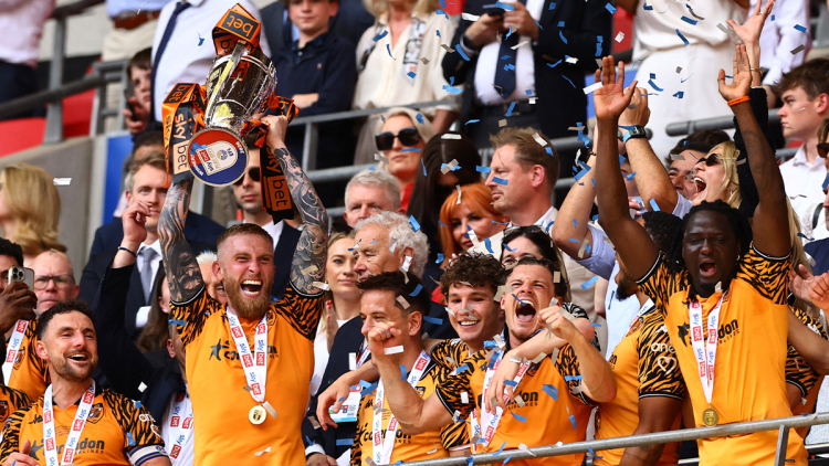 Η Χαλ του Ατζούν Ιλιτζαλί επέστρεψε στην Premier League: Επικράτησε 1-0 της Μίντλεσμπρο σε φινάλε θρίλερ με γκολ στο 90+3', βίντεο 