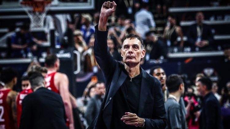 Euroleague: Υποκλίθηκε στον Μπαρτζώκα για τη λεπτομέρεια στο παιχνίδι του Ολυμπιακού, δείτε βίντεο